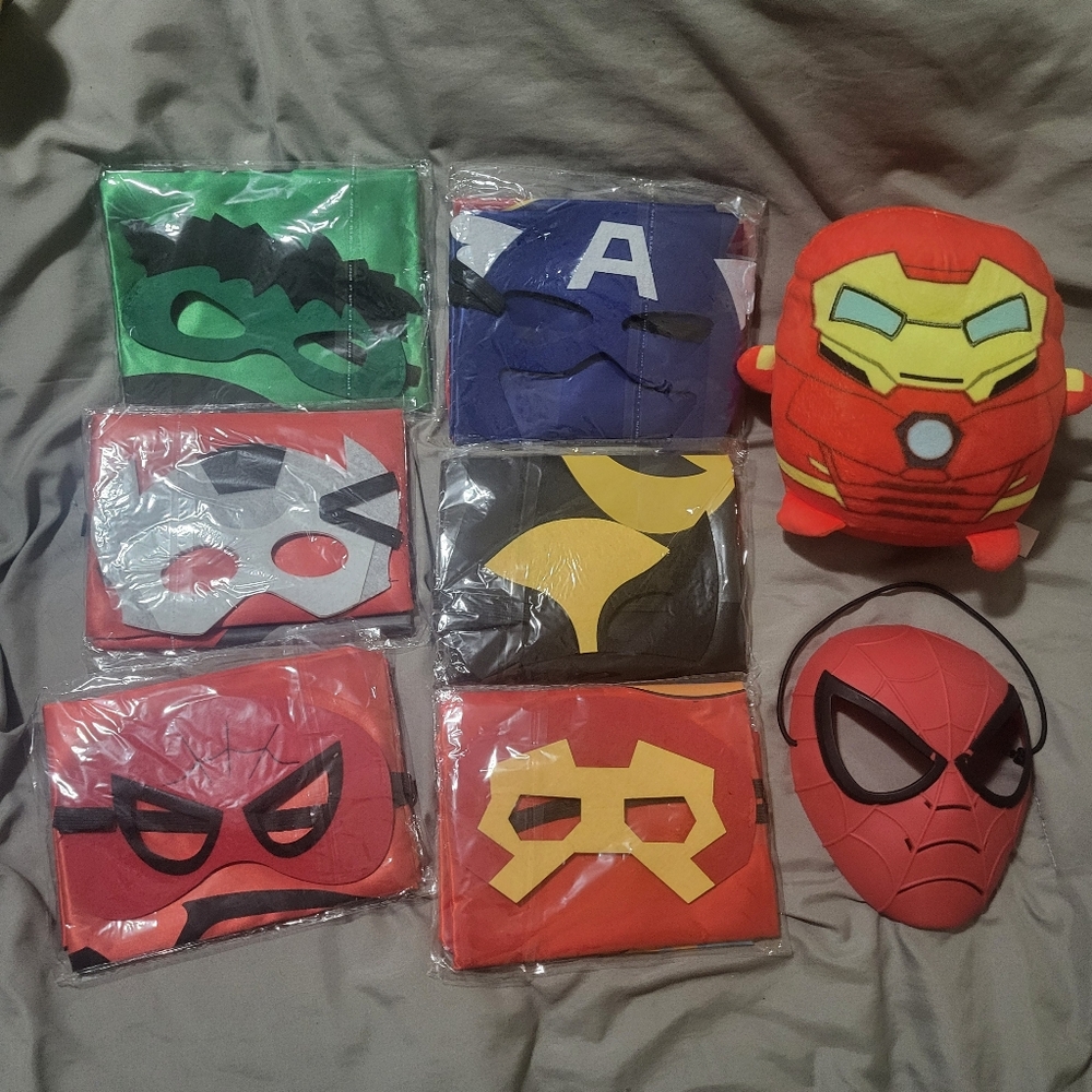 Sold Superhero Masks And Capes Bundle